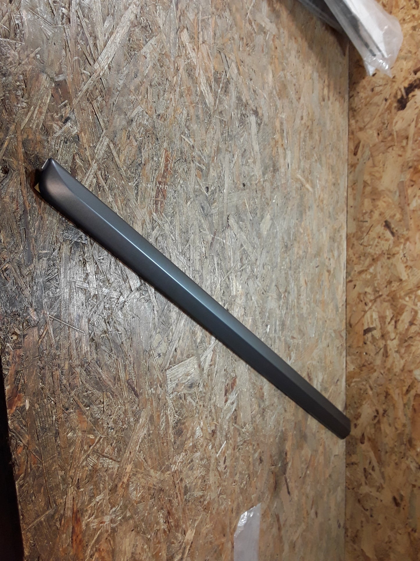 Hyundai Jonia Schutzzierleiste vorne links original Hyundai Opel NEU