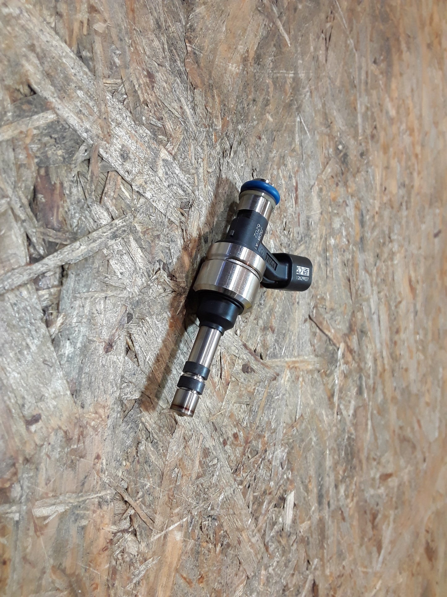 Antara Cadillac SRX 09-16 BJ Kraftstoffinjektor original GM NEU