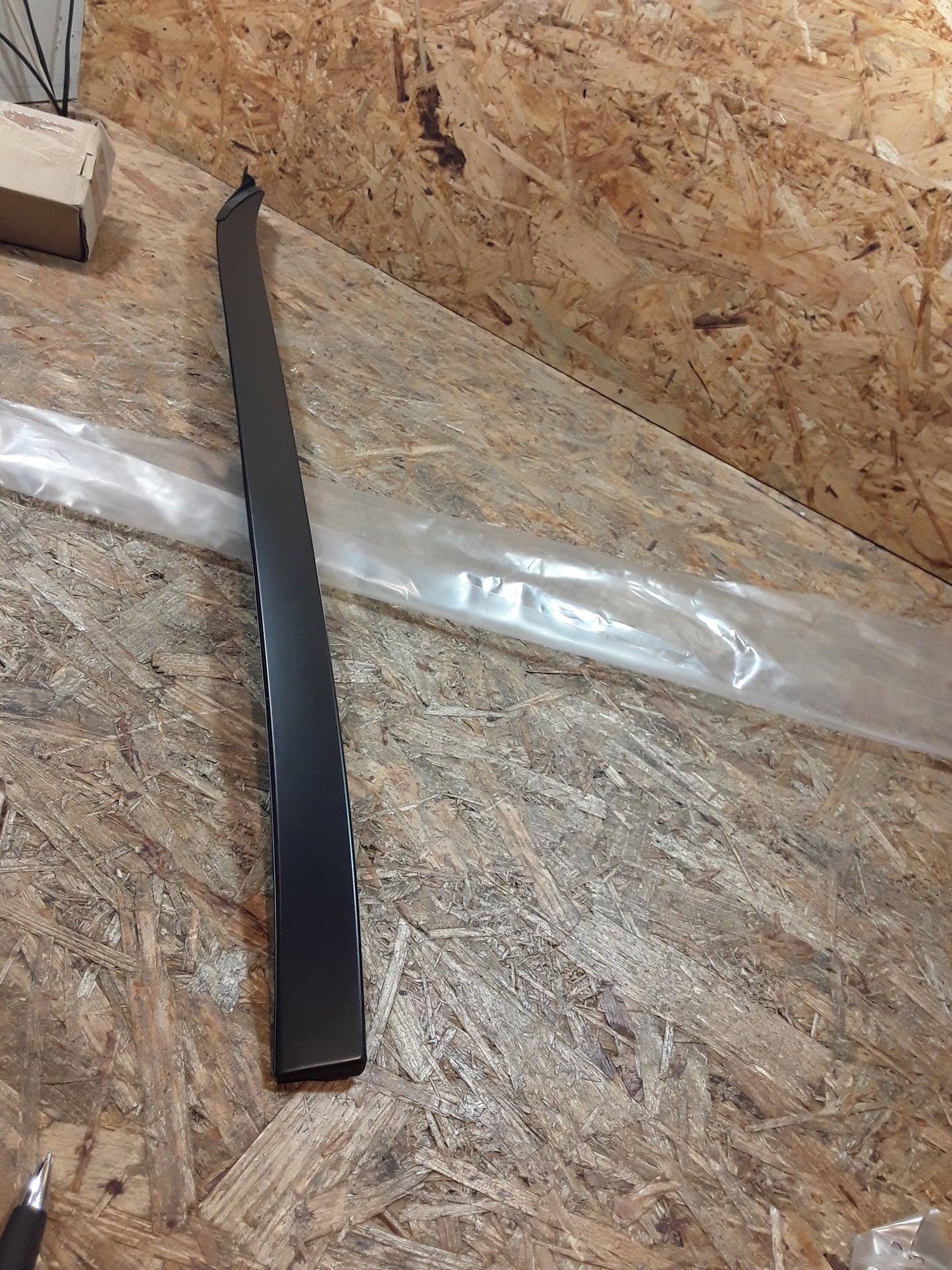 Astra G Zierleiste links Frontscheibe original GM Opel NEU