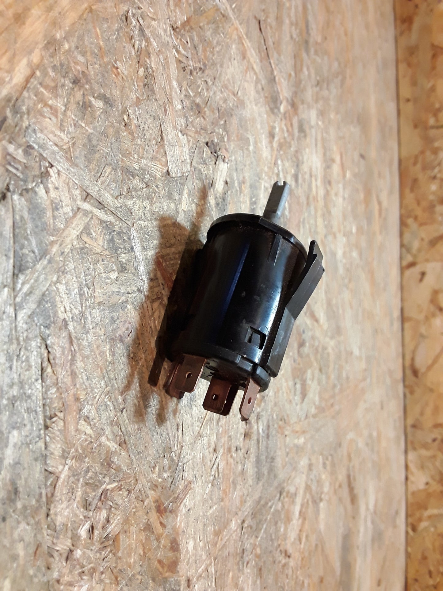 Astra G Caravan (T98) Z18XE Sensor Kühlmittel Temperaturfühler original GM Opel NEU