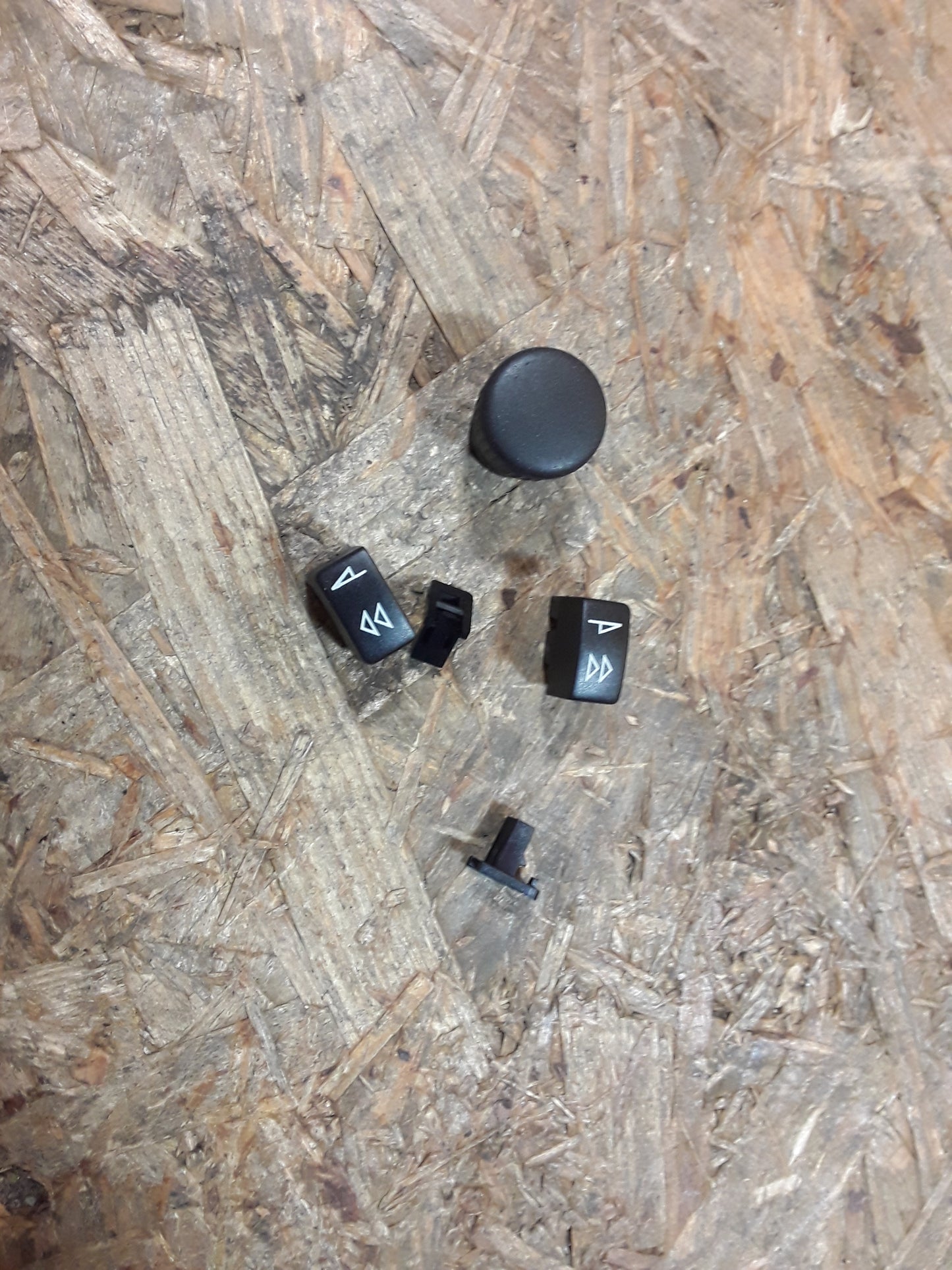 Corsa A Satz Knöpfe für Radio original GM Opel NEU