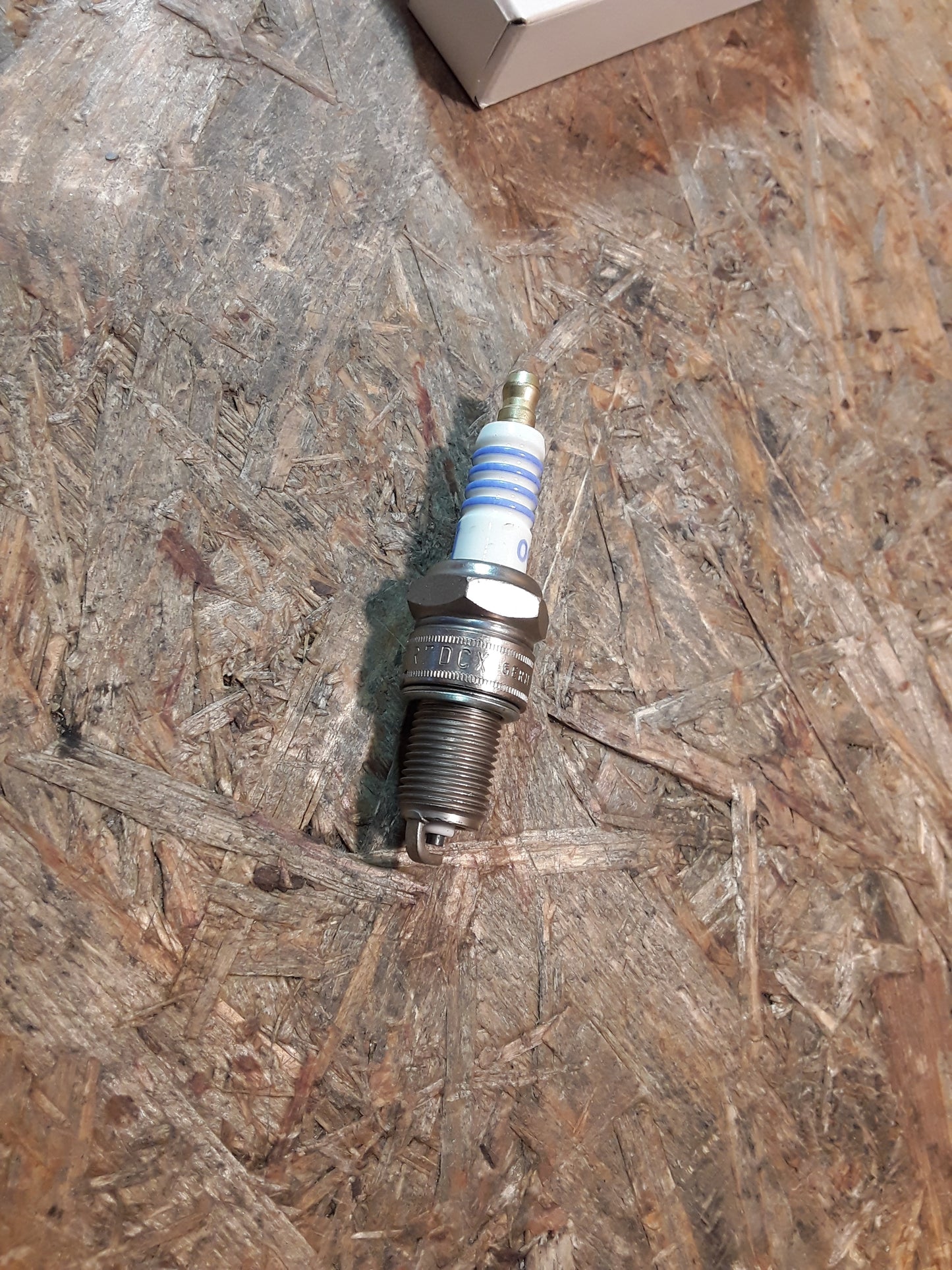 Kadett E, 1,6l Ascona C Vectra A Zündkerzen (je 4Stk.)original GM Opel NEU