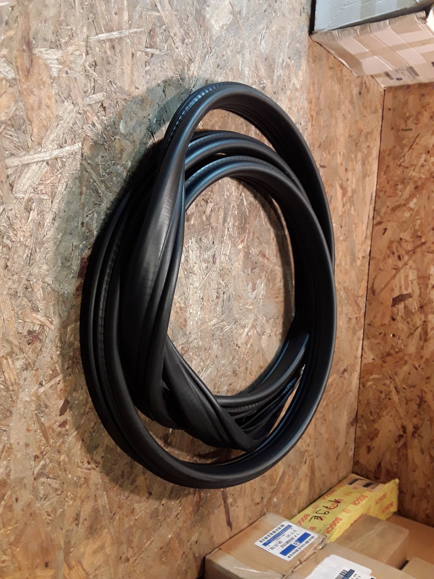 Vectra B Stufenheck / Fließheck Dichtung Hintertüre links original GM Opel NEU