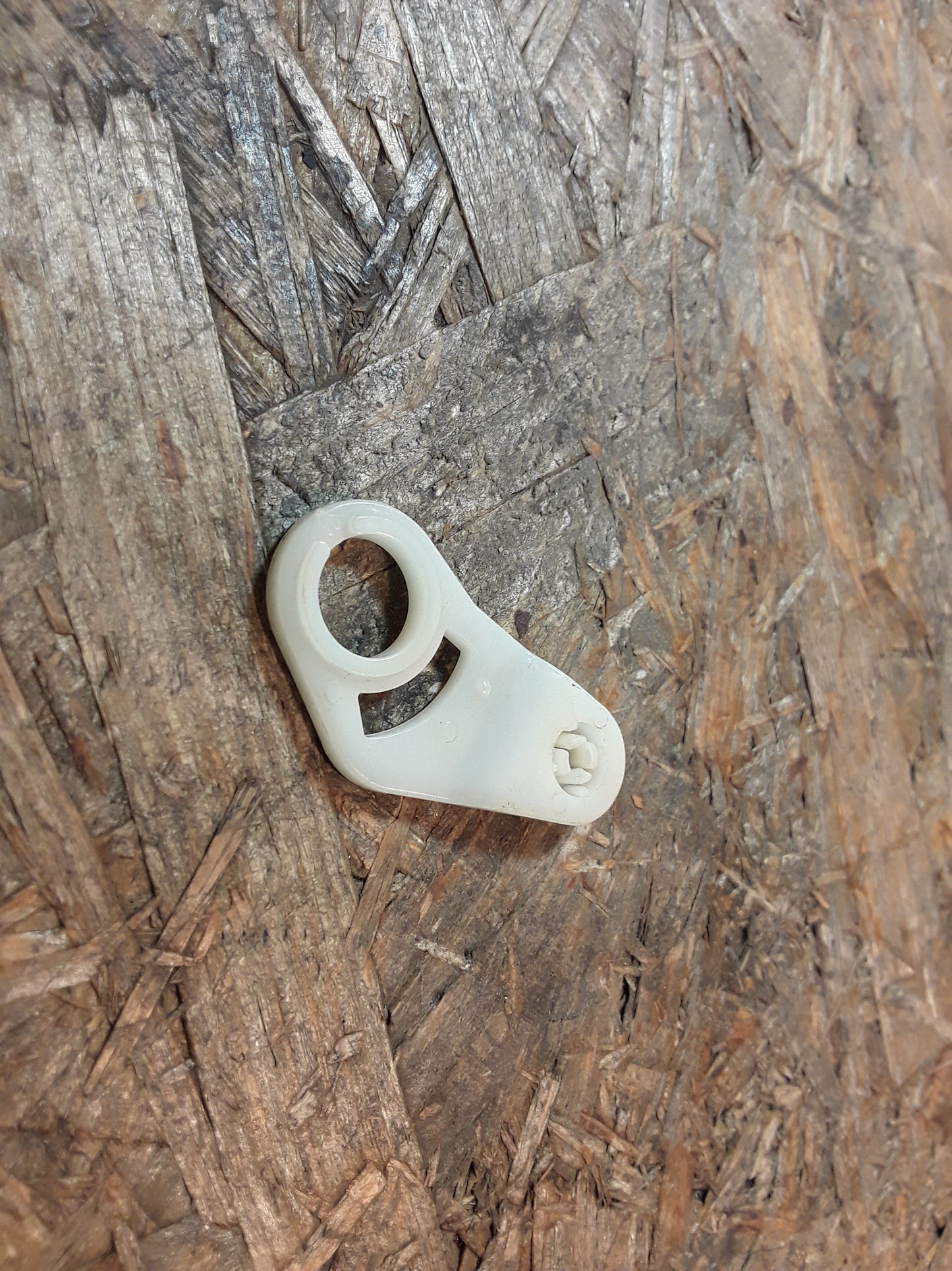 Rekord D Manta B Schloss Laschen Verriegelung rechts original GM Opel NEU