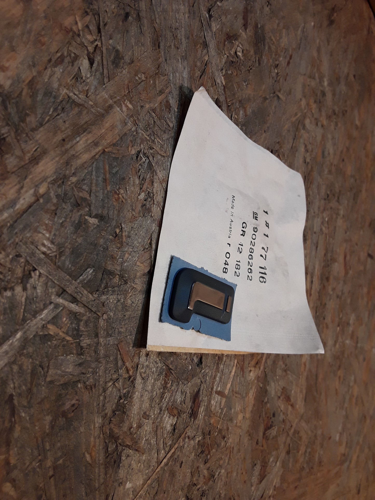 Ascona C Emblem "i" hinten original GM Opel NEU