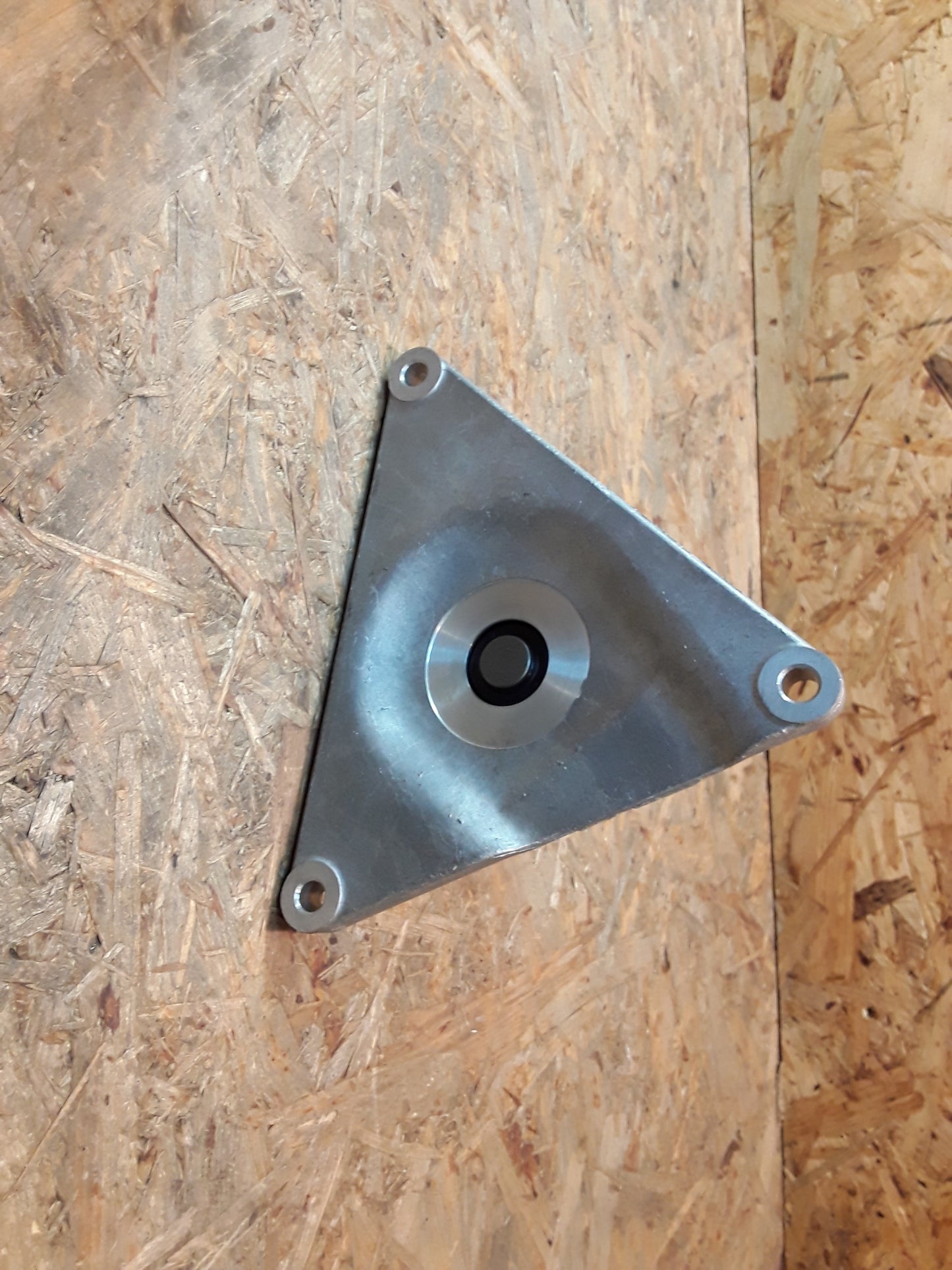 Monterey Stütze Lüfter original GM Opel NEU