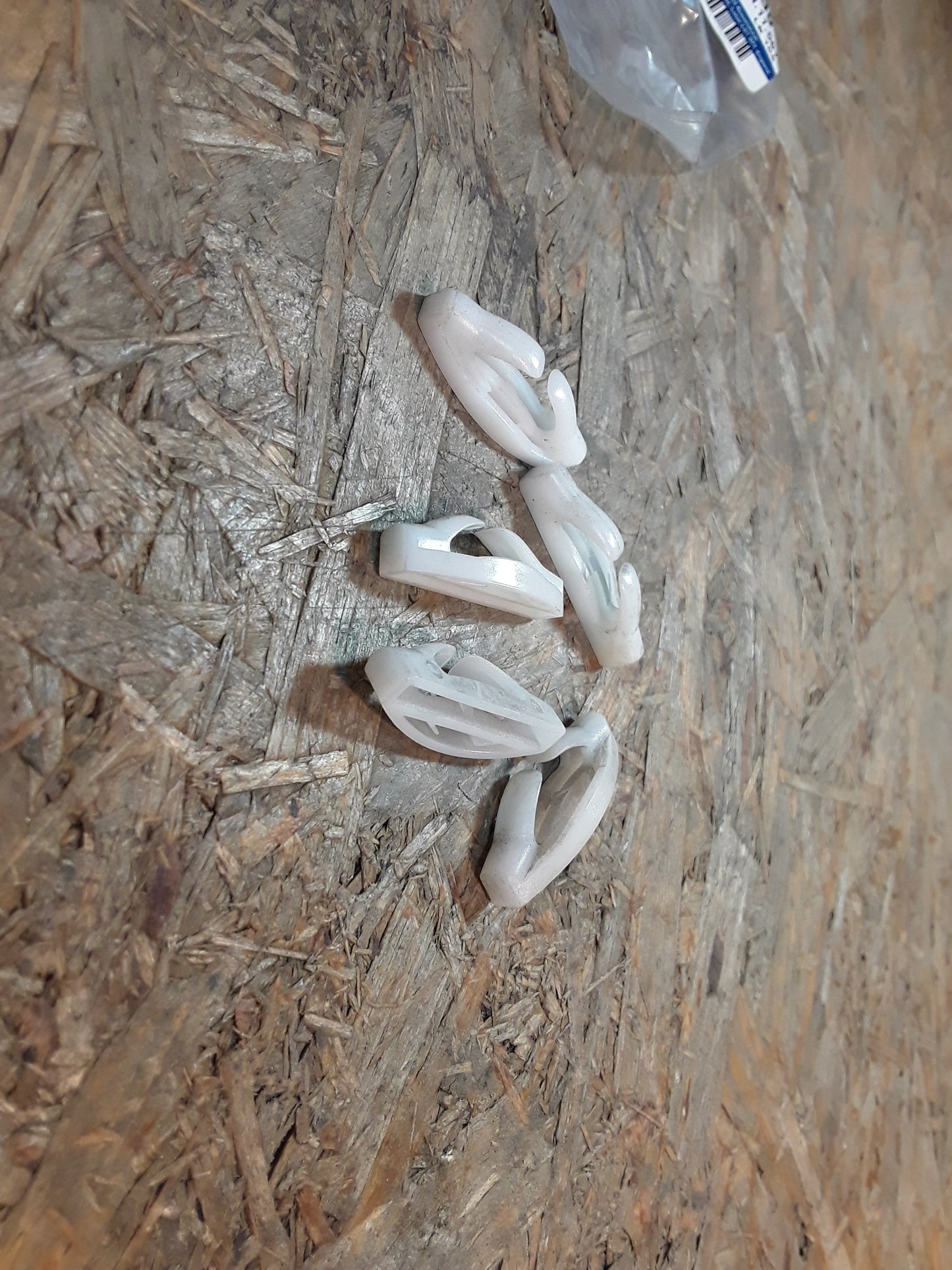 Ascona C Führung Vordersitz an Rückenlehne original GM Opel NEU