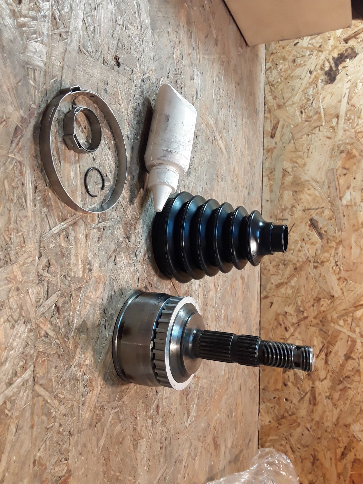Corsa B Bj 96-00 Gelenksatz Antriebswelle original GM Opel NEU