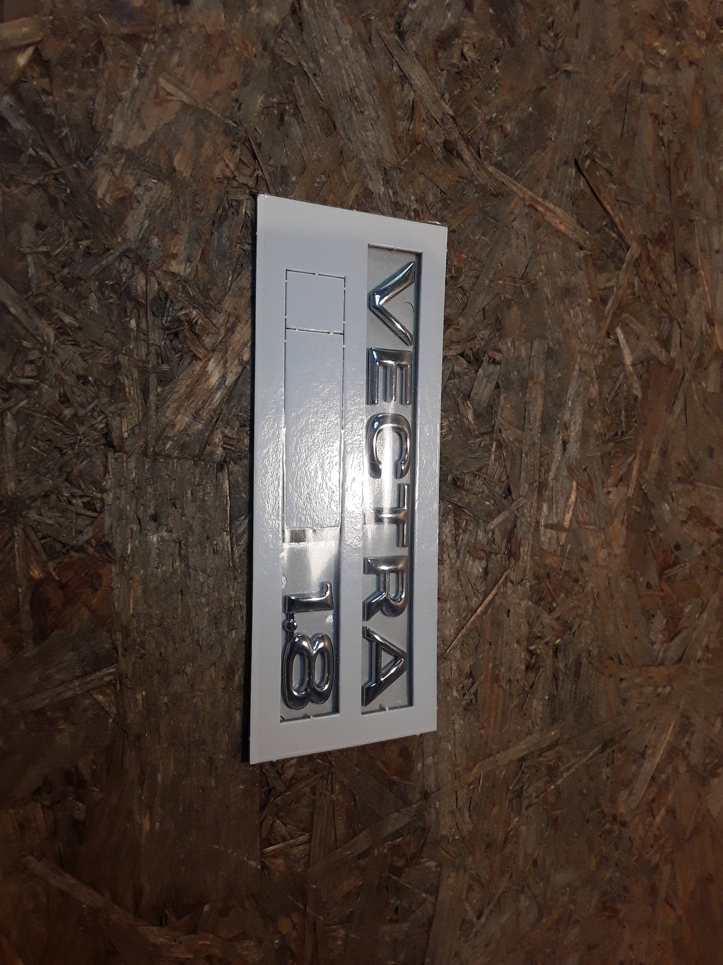 Vectra B Schriftzug Emblem "Vectra 1.8" original GM Opel NEU