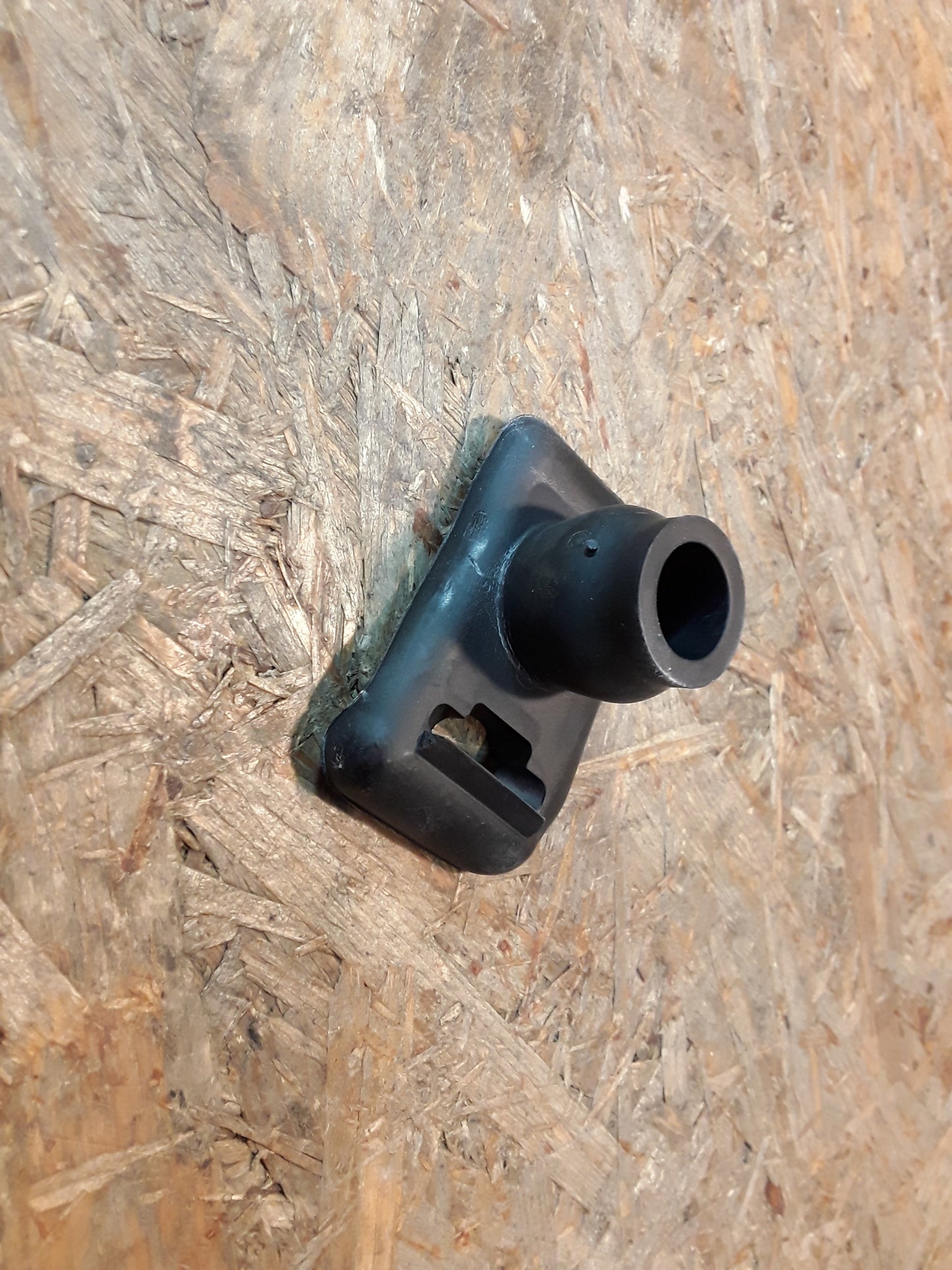 Original GM Opel Gummipuffer Hinterrückenlehne 90449303 Astra Classic 1999-2002 , Astra F , Calibra , Omega B , Vectra A , Vectra