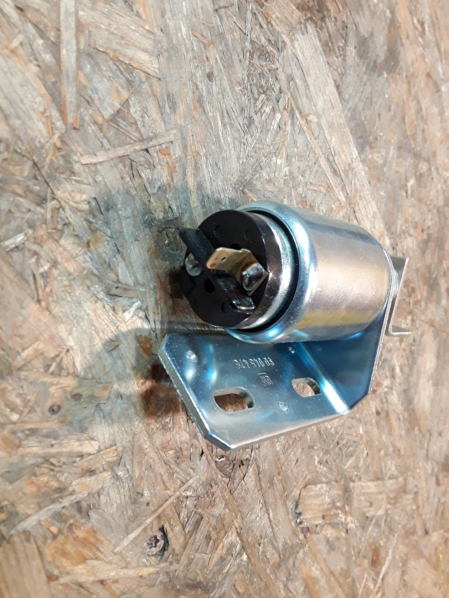 Rekord E Magnetventil Stellmotor original GM Opel NEU