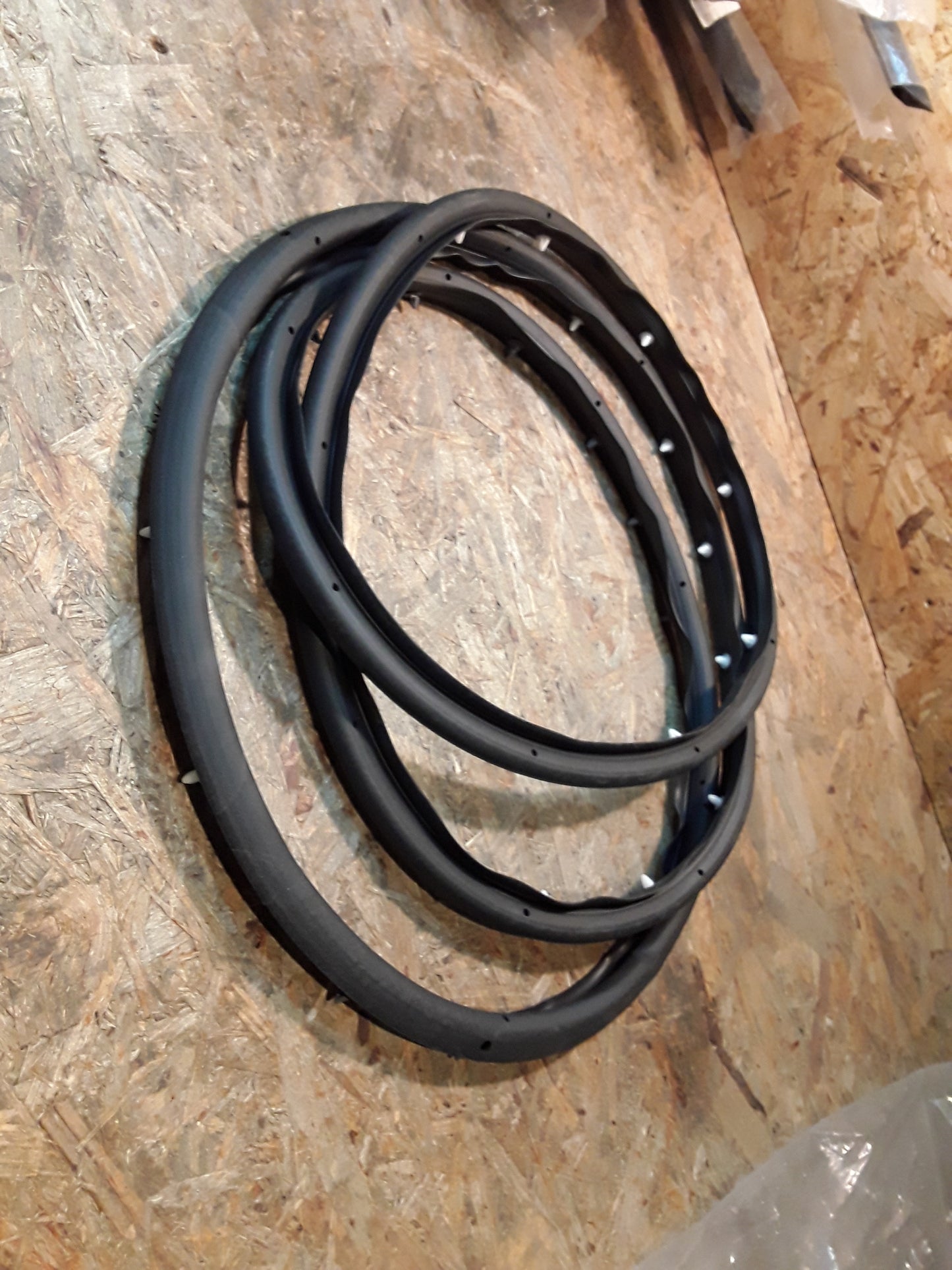 Astra J Türdichtung vorne rechts original GM Opel NEU