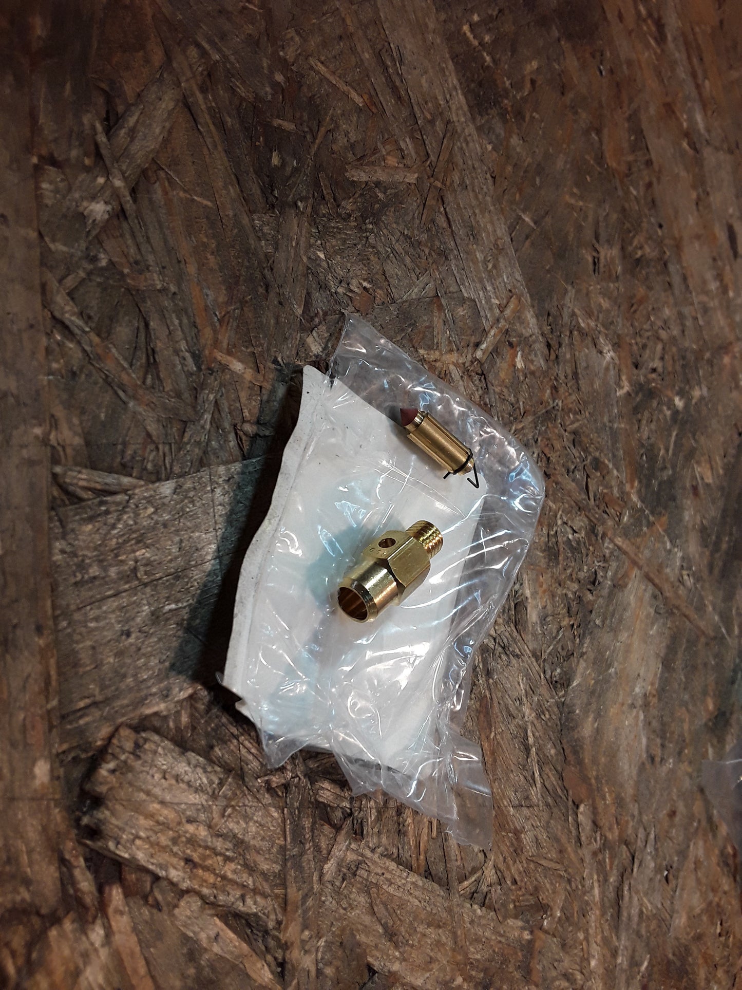 Corsa A Ventil Schwimmernadel original GM Opel NEU