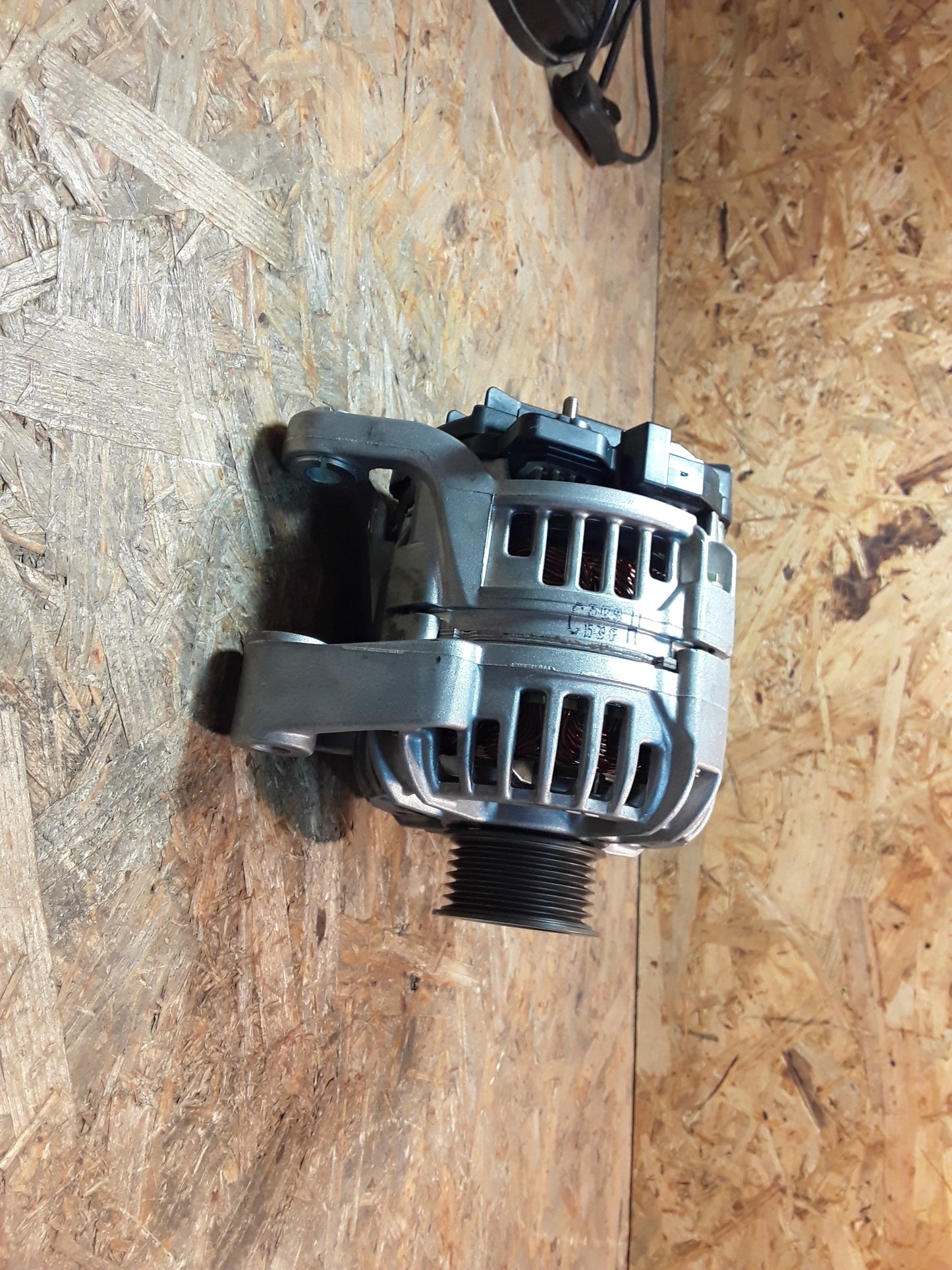 Astra G Zafira A Vectra A/B Calibra 2.0Di DTi Lichtmaschine 12V 100A original GM Opel NEU