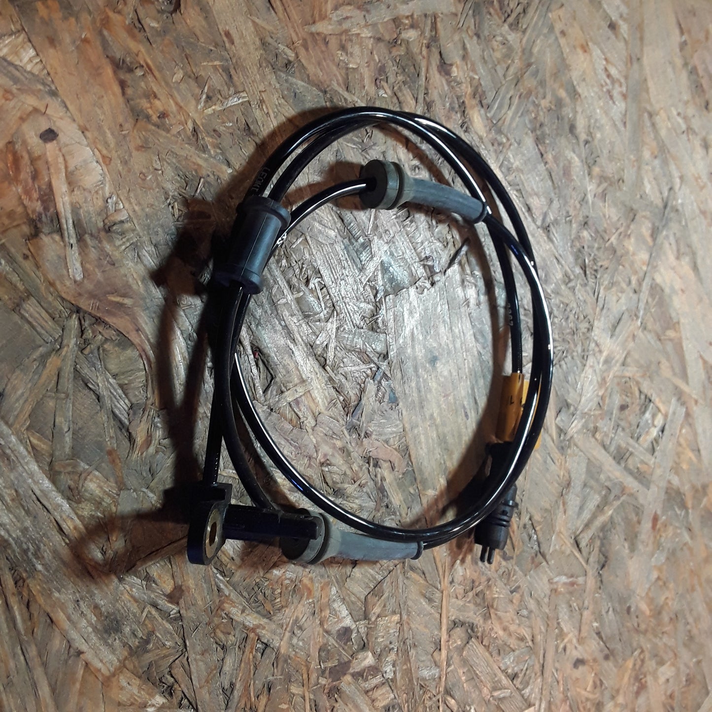 VW Passat B3/B4 - VW Golf 3 - Corrado - Seat Toledo 1 ABS Sensor Hella original NEU