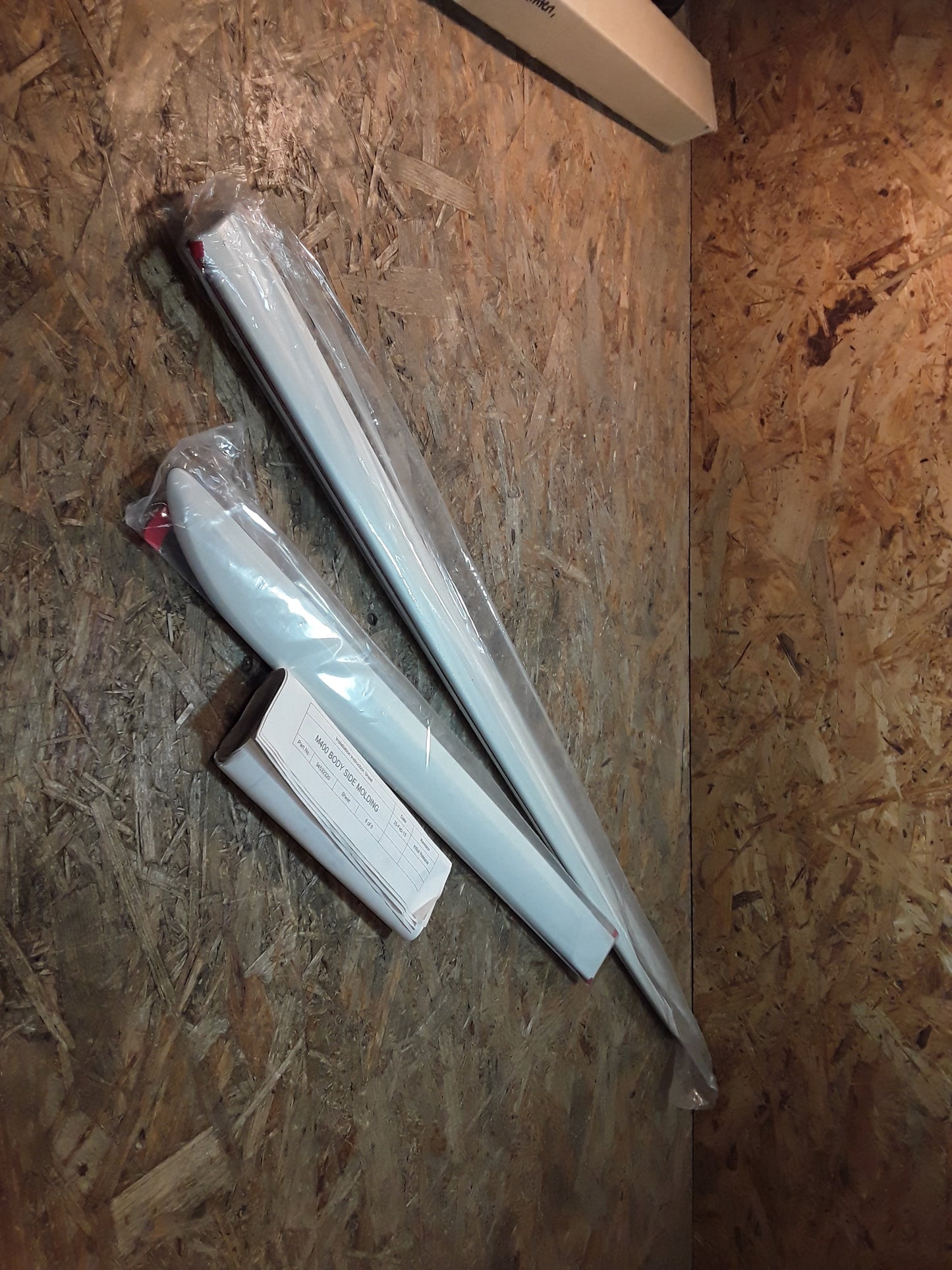 Karl Satz Schutzzierleiste Türen vorne hinten grundiert original GM Opel NEU