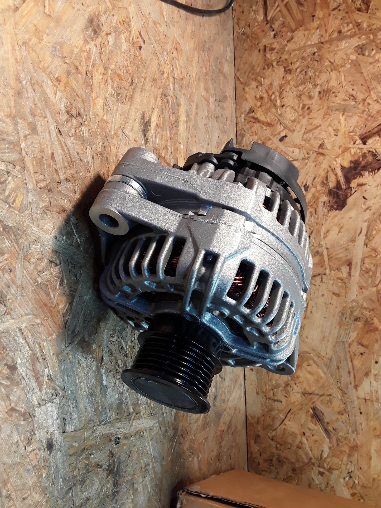Signum CC 1.9 CDTi Vectra C Caravan/ CC Lichtmaschine 14V 140A original GM Opel NEU