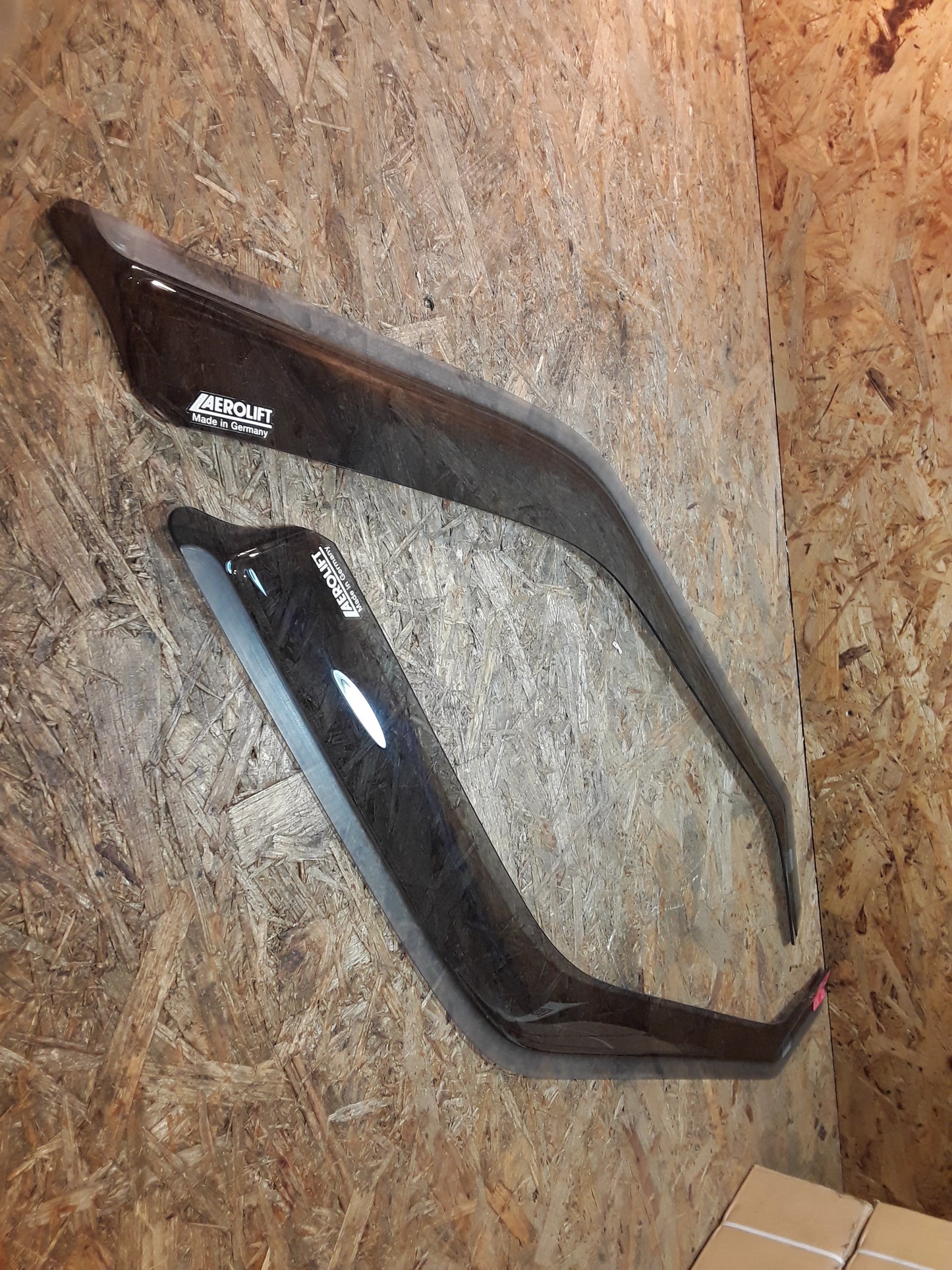 Renault R19 4-Türer Windabweiser original Aerolift NEU