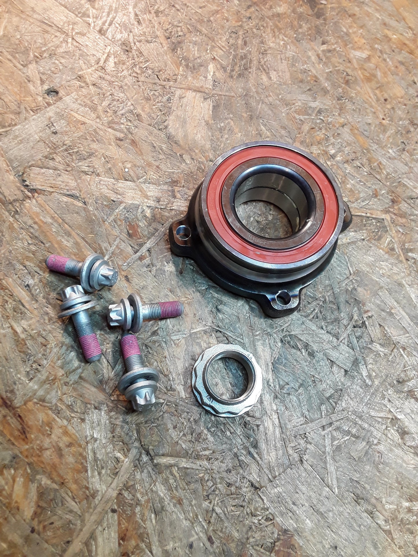 BMW 5er (E39) Radlagersatz original IPD Germany NEU