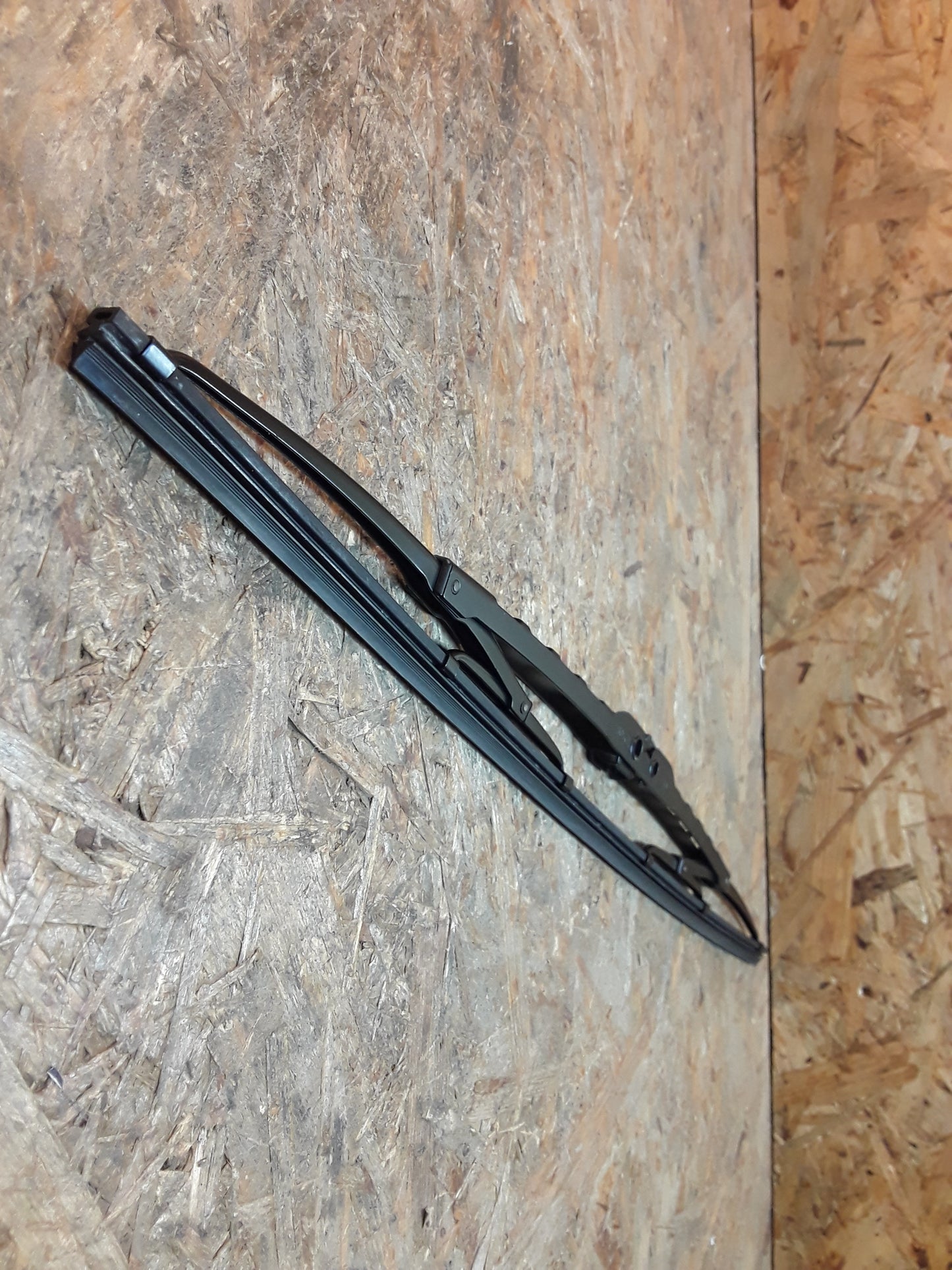 Citroen Fiat Ford Hyundai Mazda Mitsubishi Nissan Opel Peugeot Porsche Rover Saab Toyota Wischerblatt original Bosch NEU