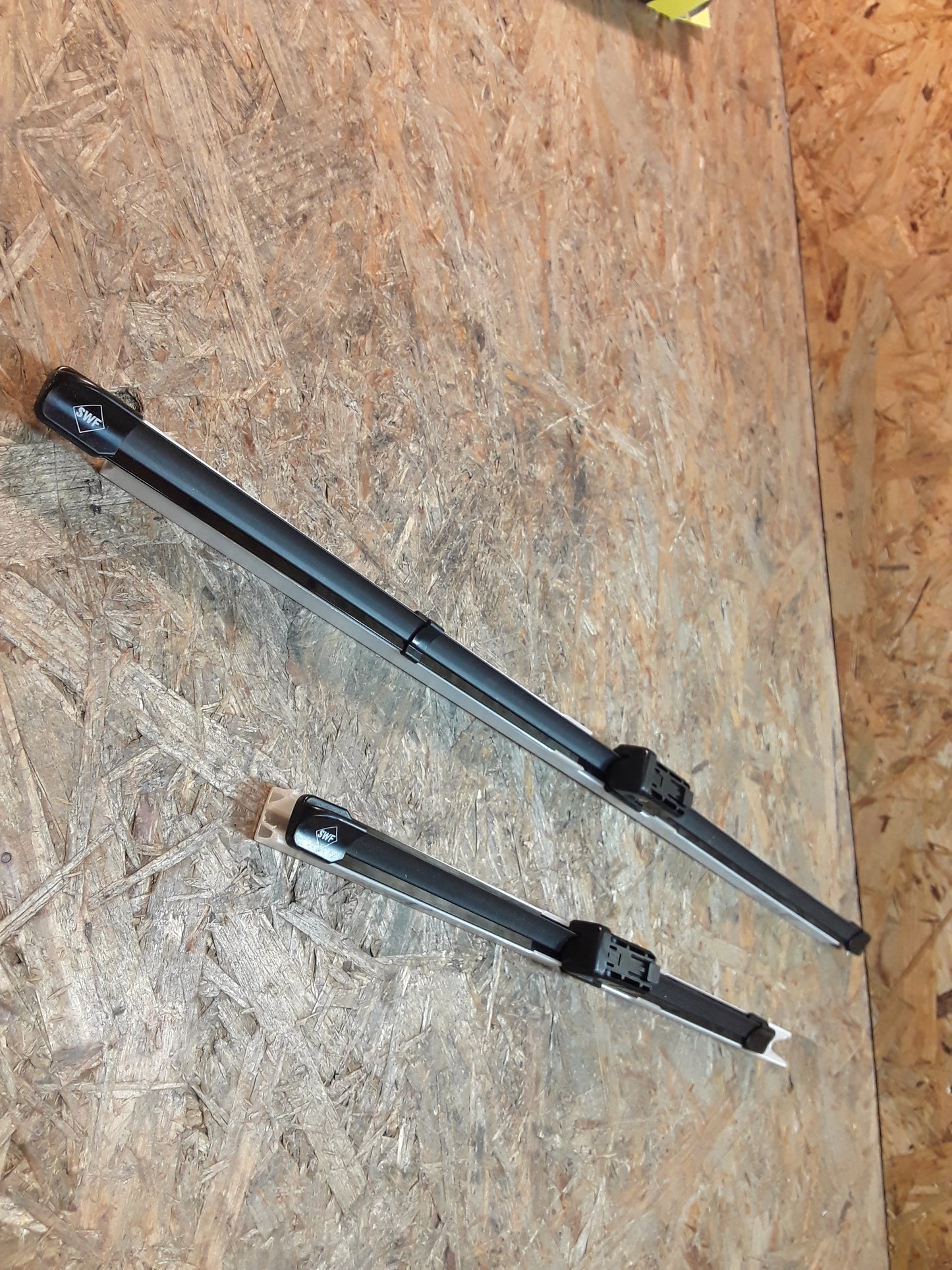 Fiat Ford Scheibenwischer original SWF NEU