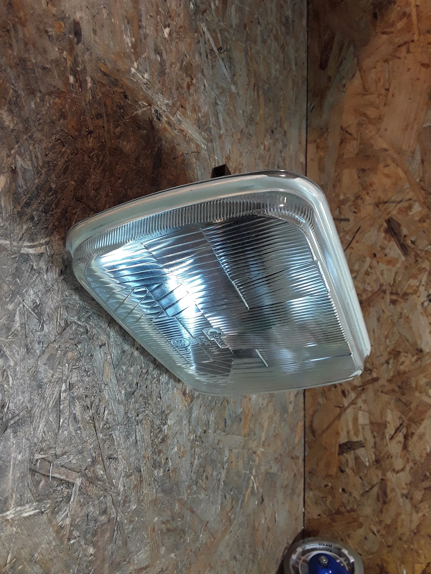 Daihatsu Jeep Hauptscheinwerfer original Cibie NEU