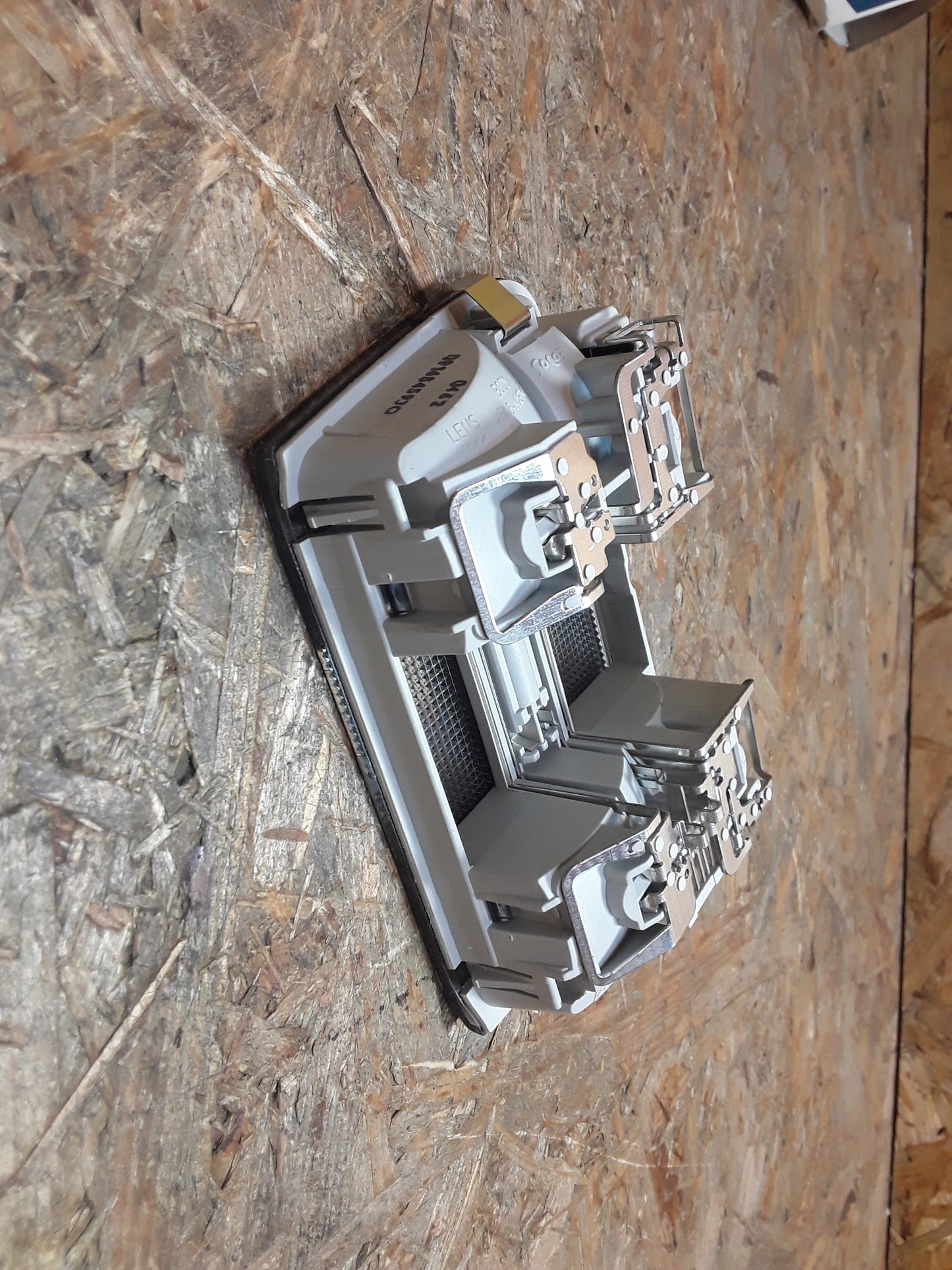 Corsa C Innenraumleuchte vorn (Für Leselampe) original GM Opel NEU