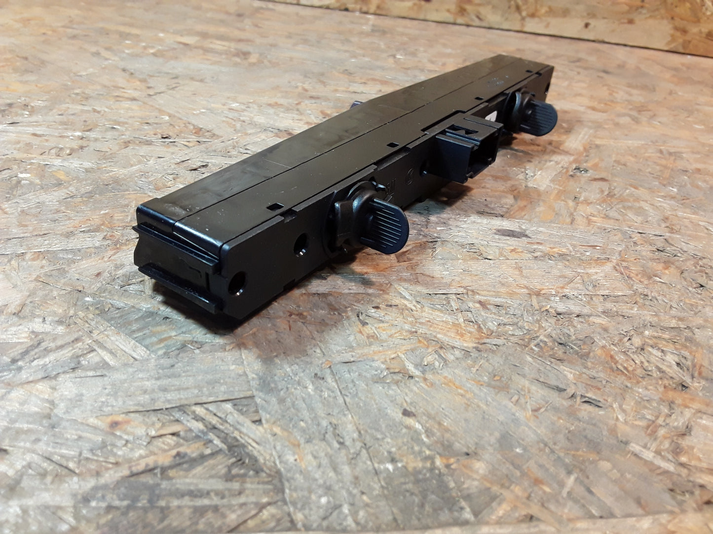 Original GM Opel Schalter Warnblinkanlage mit wahlweisen Schaltern Kennzeichen: XR 13129289 Astra H , Zafira B