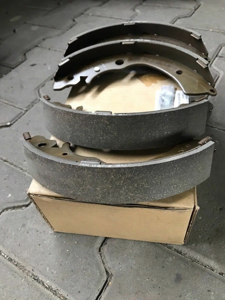 Bremsbacken Suzuki Jimmy Neu