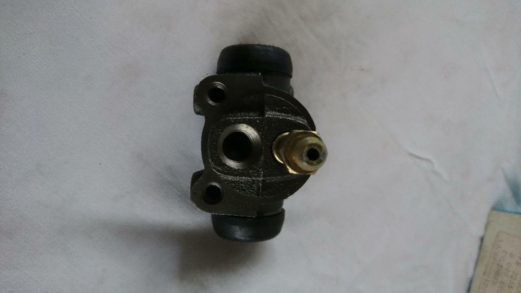 Ford Fiesta Radbremszylinder hinten neu original