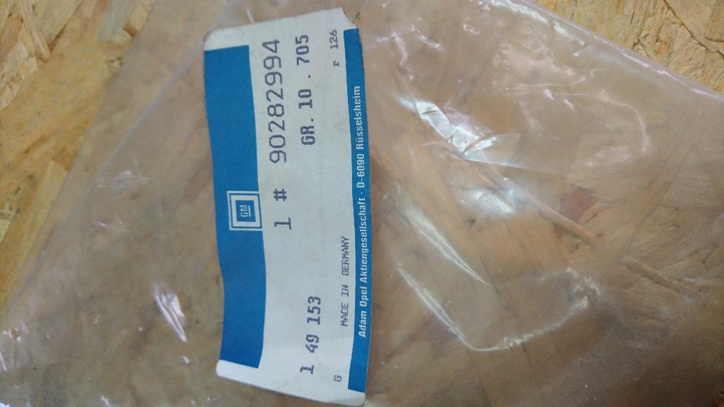 Opel Omega B Spiegeldreieck vorne rechts neu original GM