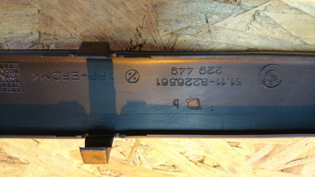 BMW 528i e39 Zierleiste bumper vorne links neu original