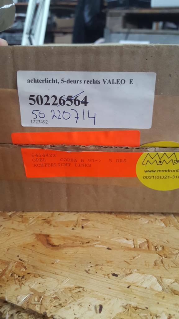 Opel Corsa B 5-Türer Rückleuchte Rechts neu original GM