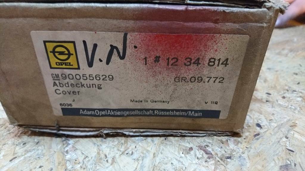 Original GM Senator A Rekord Monza Tachoblende Tachorahmen neu