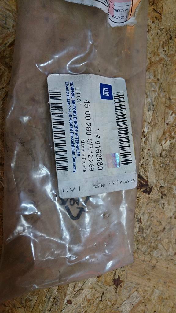 Opel Movano A Gummidichtung hinten rechts neu original GM