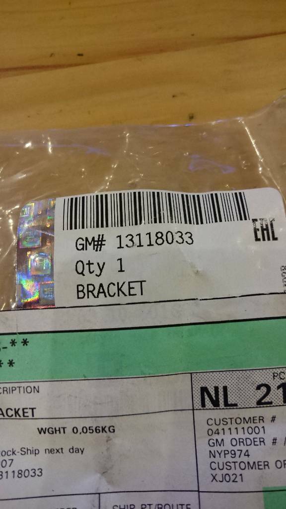 Corsa C Halter Kühlerstütze oben rechts neu original GM