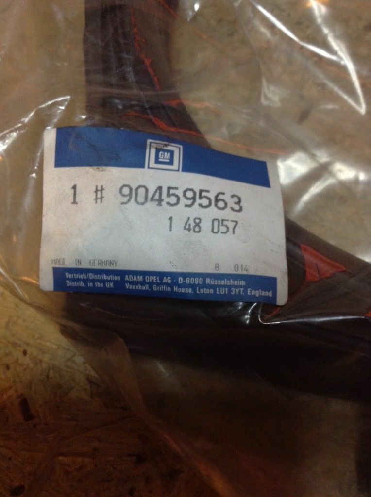 Opel Omega B Fenster Dichtung hinten links neu original GM