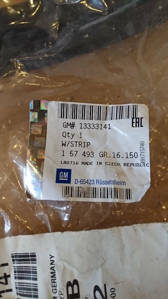 Insignia Einstigsverkleidung Gummileiste Schweller GM