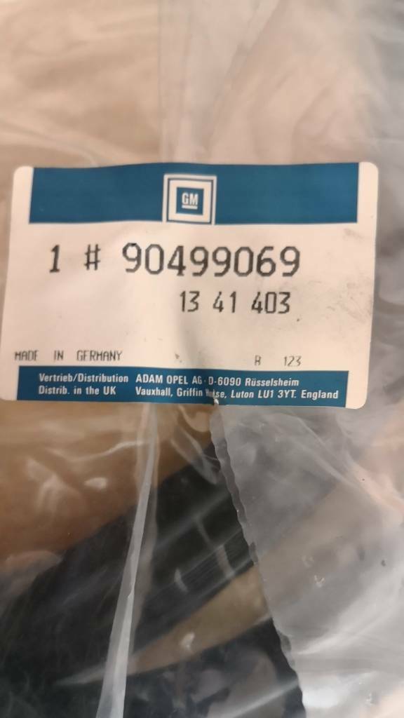 Opel Omega B Dichtung Kühlerverkleidung Neu Original GM