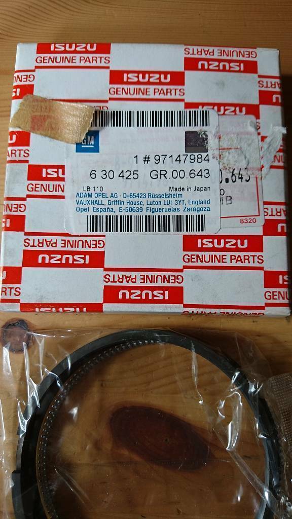 Campo Monterey Kolbenringe Diesel 31td neu original GM