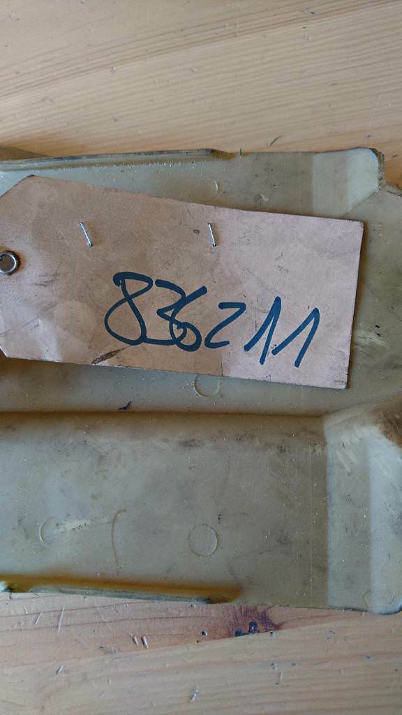 Opel Omega A Wasserabweiser Luftfilterkasten gebraucht original GM