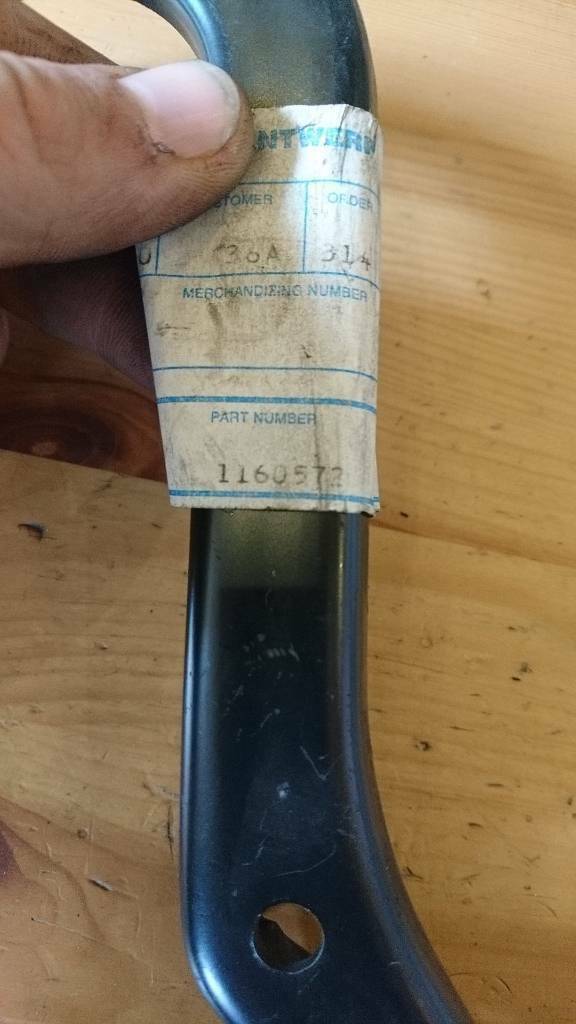 Corsa A Haubenscharnier rechts Neu Original GM