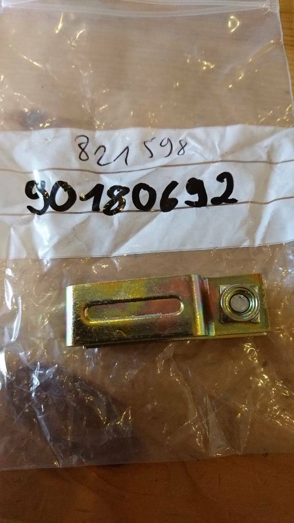 Astra f Kadett e Vectra a schelle Benzinleitung neu GM 90180692