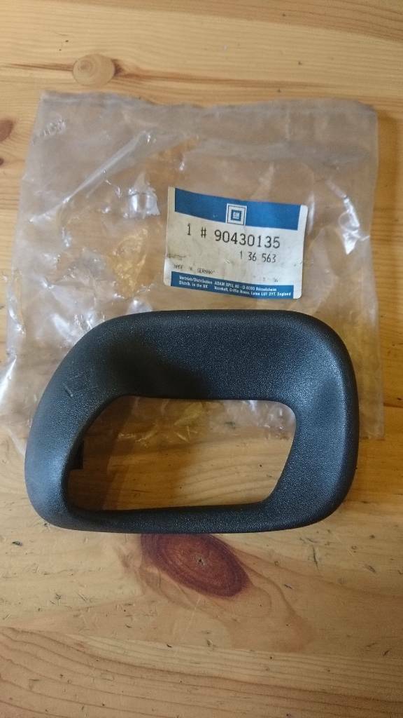 Astra f Türgriffabdeckung links innen neu GM 90430135