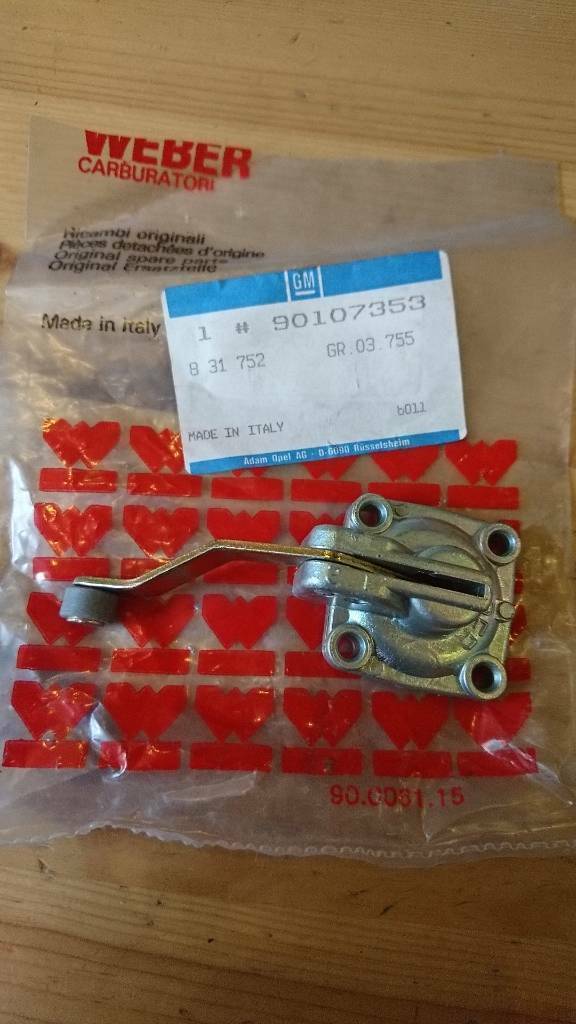 Corsa A Kadett E Deckel Beschleunigungspumpe GM