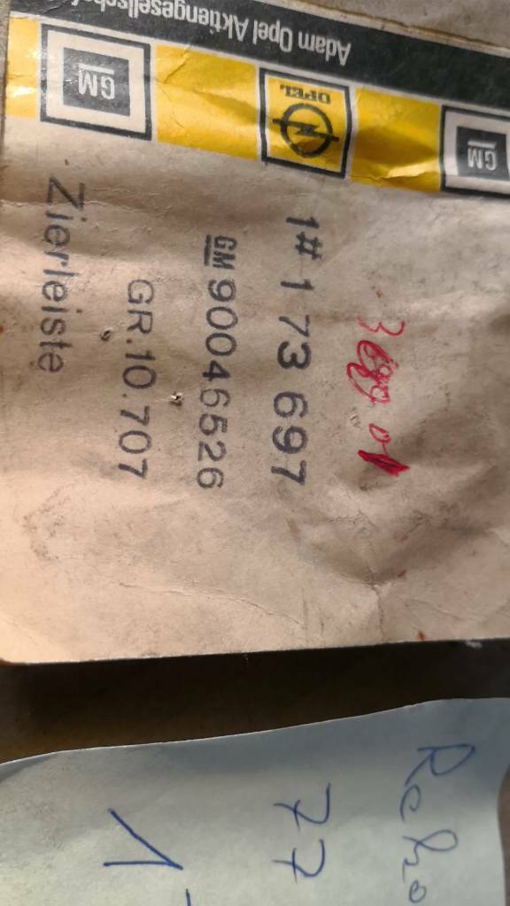 Opel Rekord E Zierleiste Neu Original GM