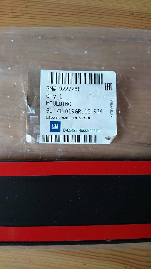 Corsa C Zierleiste Vordertür links neu original GM