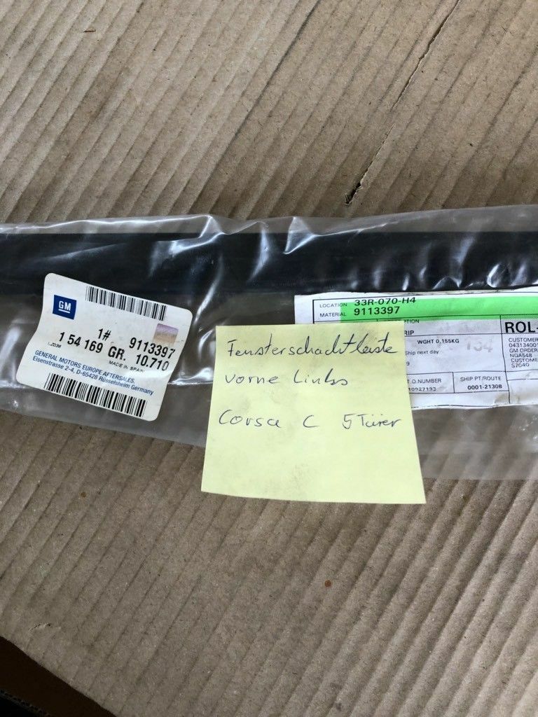 Original Opel Fensterschachtleiste vorne links Corsa C *NEU*