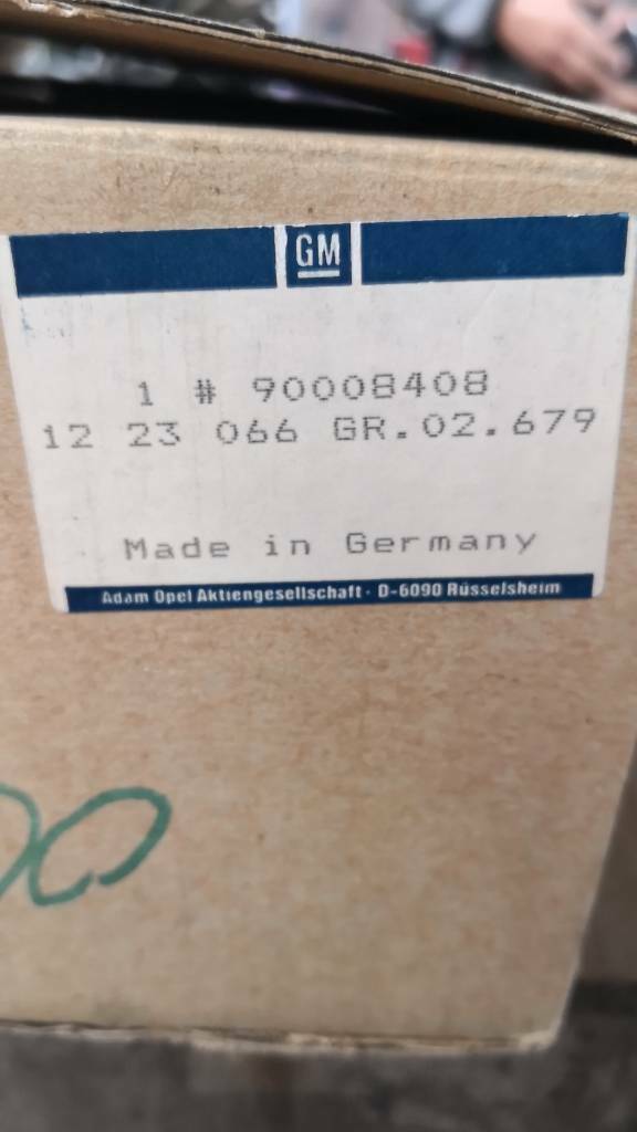 Opel Kadett GSI GTE Heckleuchte Rechts Neu Original GM