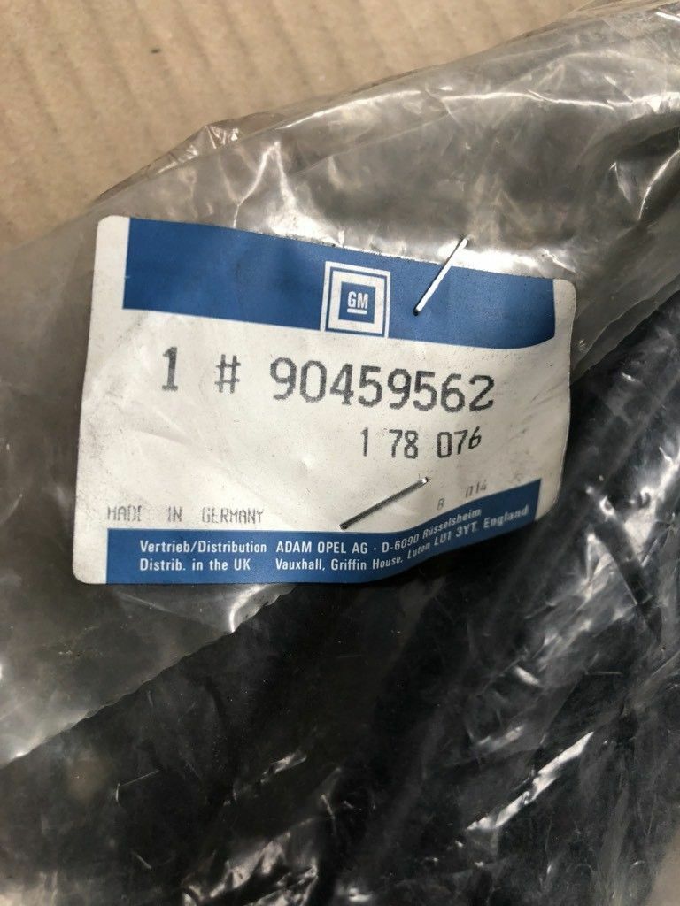 Opel Omega B Fensterdichtung vorne rechts neu original GM